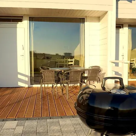 In Mit Garten, Terrasse Und Grill Holiday home