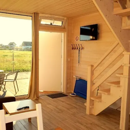Holiday home In Mit Garten, Terrasse Und Grill Sarbinowo